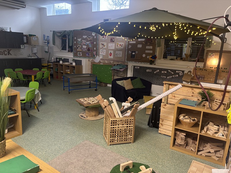 Pre-School Room Computer and Seated Area